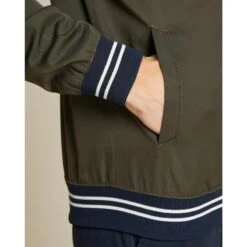 Blouson Pour Le Vélo En Ville Technique Et Déperlant Teddy Gallion -Shimano Soldes Boutique blouson pour le velo en ville technique et deperlant teddy gallion 2