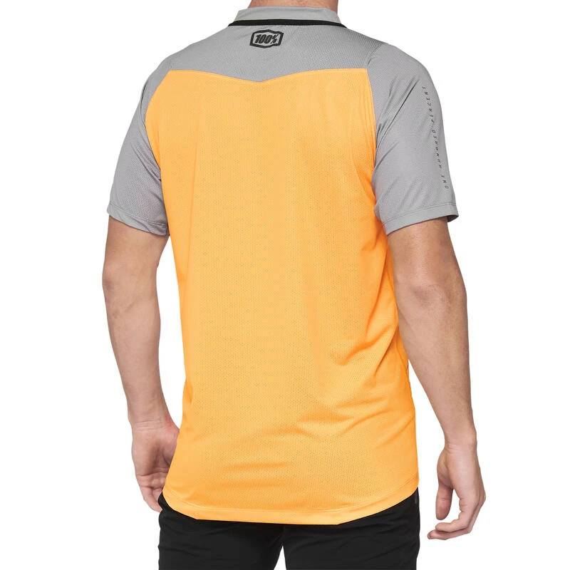 100% Maillot à Manches Courtes - Celium Noir/Blanc 3 100% Maillot à Manches Courtes - Celium Noir/Blanc – Image 3