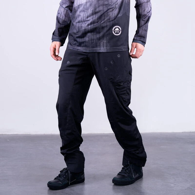 Pantalon Hydrofuge VTT - Bulldog Noir 2 Pantalon Hydrofuge VTT - Bulldog Noir – Image 2