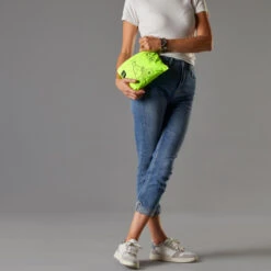 BTWIN PONCHO VELO VILLE 120 JAUNE VISIBILITE EPI -Shimano Soldes Boutique poncho velo ville 120 jaune visibilite epi 2