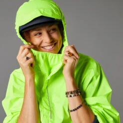 BTWIN PONCHO VELO VILLE 120 JAUNE VISIBILITE EPI -Shimano Soldes Boutique poncho velo ville 120 jaune visibilite epi 4