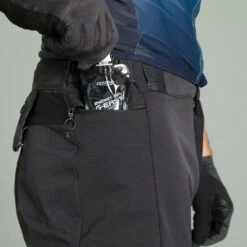 Short VTT Rockrider Fitté RACE Noir -Shimano Soldes Boutique short vtt rockrider fitte race noir 3