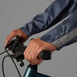 BTWIN VESTE PLUIE VÉLO VILLE 540 HOMME MARINE CERTIFIÉE EPI VISIBILITÉ -Shimano Soldes Boutique veste pluie velo ville 540 homme marine certifiee epi visibilite 4